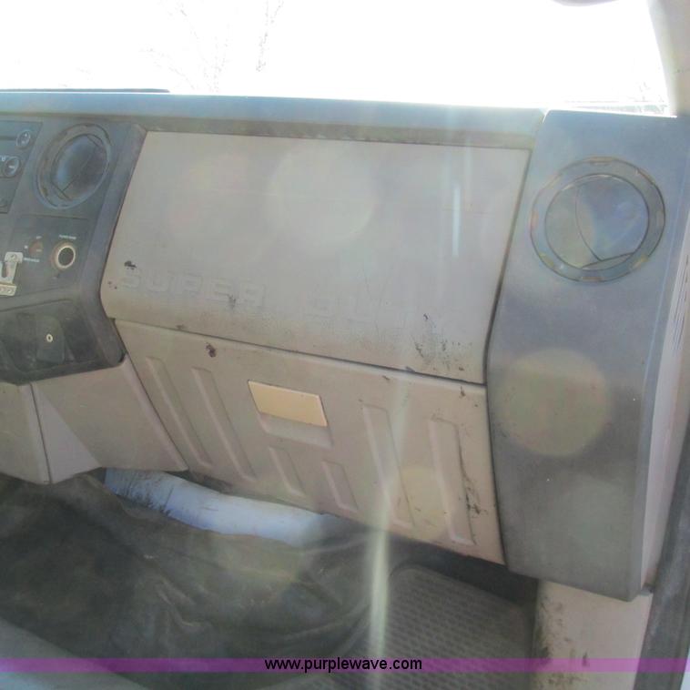 image for item L5347 2008 Ford F250 Super Duty XL SuperCab pickup truck