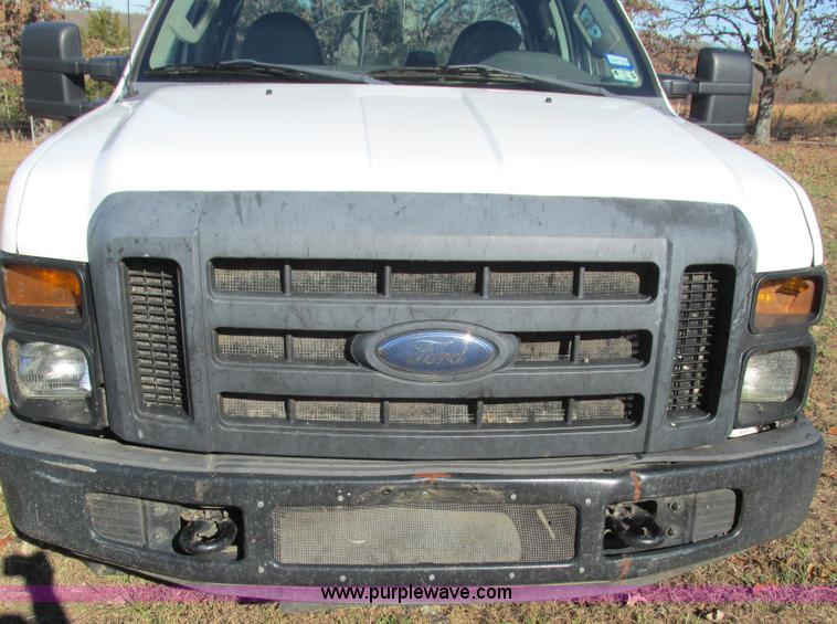 image for item L5347 2008 Ford F250 Super Duty XL SuperCab pickup truck
