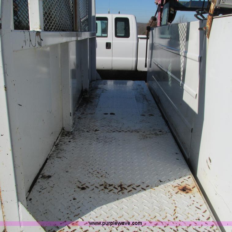 image for item L5352 2008 Ford F350 Super Duty XL utility truck