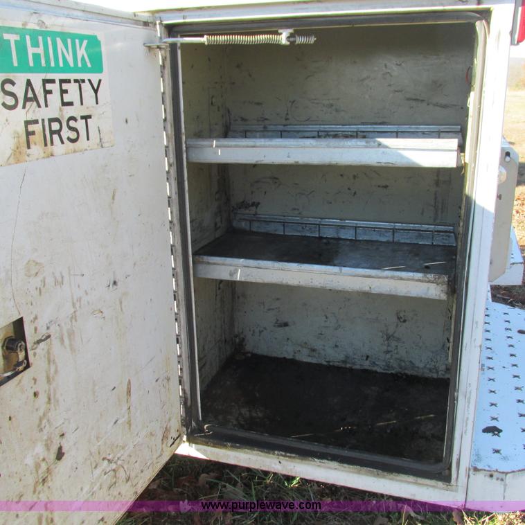 image for item L5352 2008 Ford F350 Super Duty XL utility truck