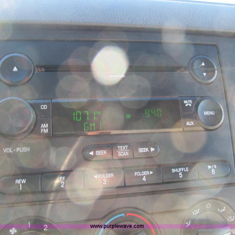 image for item L5352 2008 Ford F350 Super Duty XL utility truck