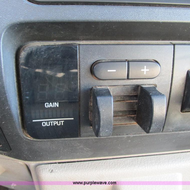 image for item L5352 2008 Ford F350 Super Duty XL utility truck