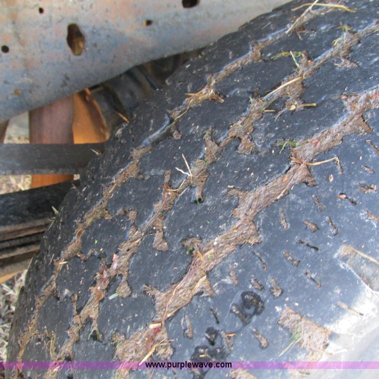 image for item L5353 2006 Ford F250 Super Duty XL SuperCab pickup truck