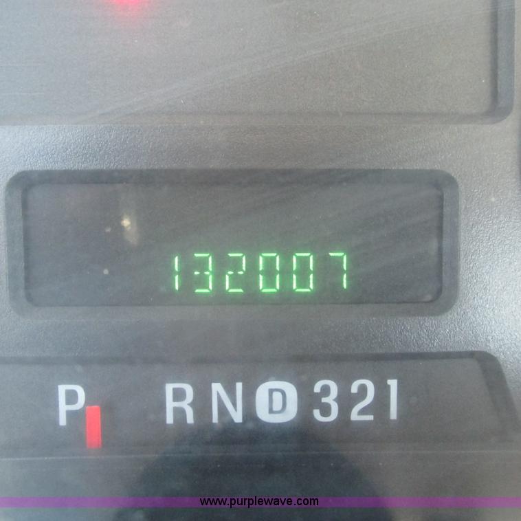 image for item L5353 2006 Ford F250 Super Duty XL SuperCab pickup truck