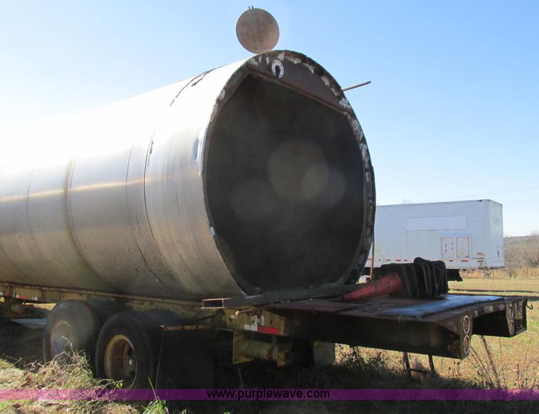 image for item L5355 1980 CEI 25H0H-TMS oil heater tank