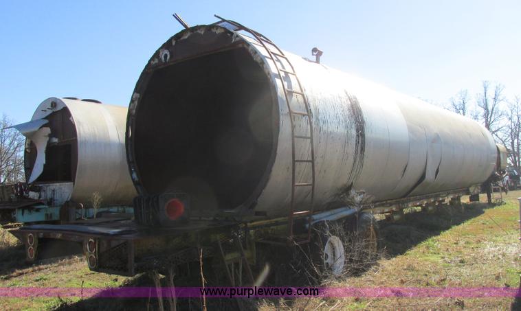 image for item L5355 1980 CEI 25H0H-TMS oil heater tank