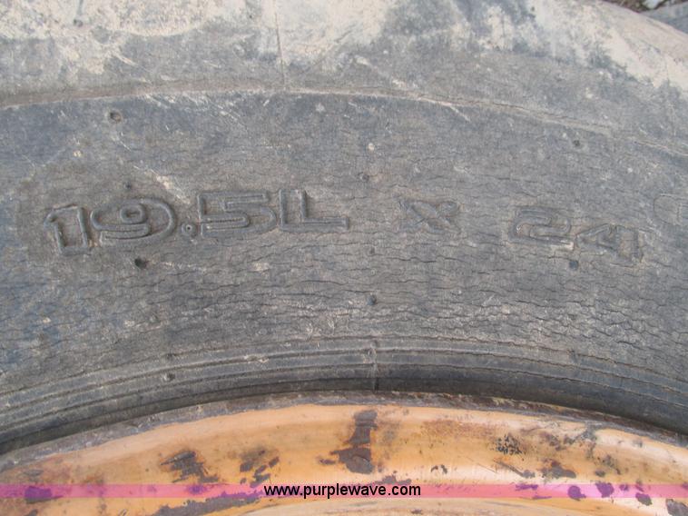 image for item L5372 1994 Case 580 Super K backhoe