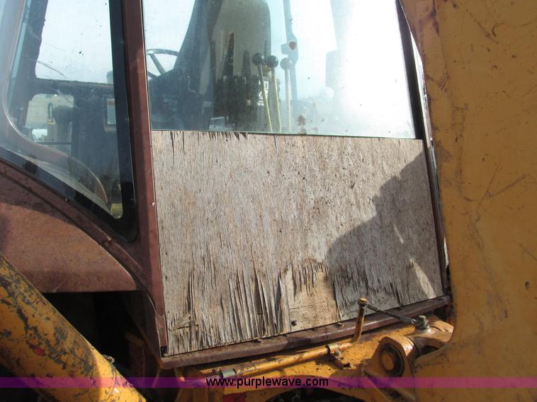 image for item L5372 1994 Case 580 Super K backhoe