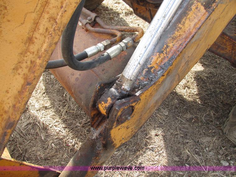 image for item L5372 1994 Case 580 Super K backhoe