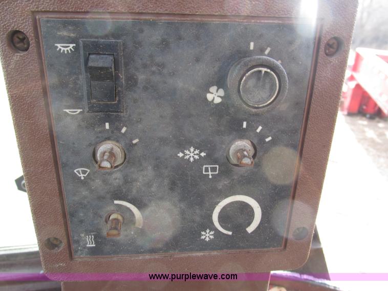 image for item L5372 1994 Case 580 Super K backhoe