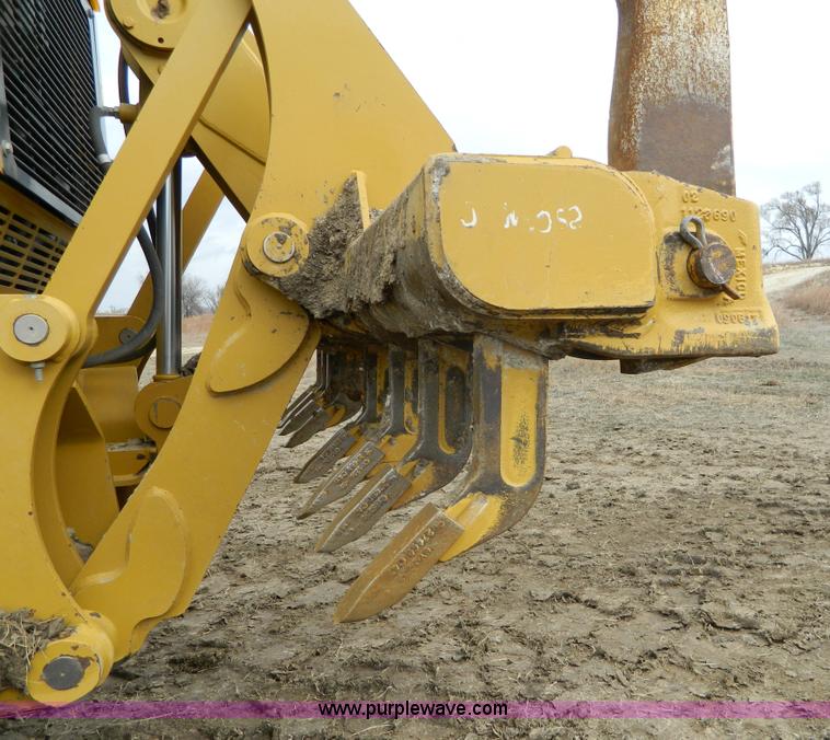 image for item L7286 2010 Caterpillar 160M motor grader