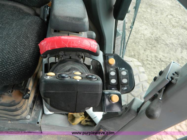 image for item L7286 2010 Caterpillar 160M motor grader