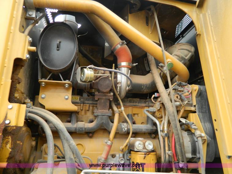 image for item L7286 2010 Caterpillar 160M motor grader