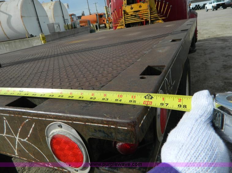 image for item L7289 1993 International 4700 crane truck