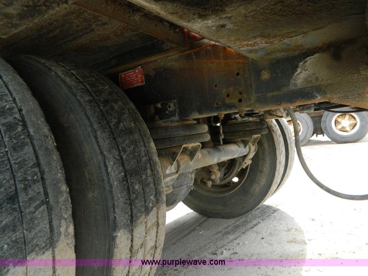 image for item L7293 1987 Freightliner FLC-64T water truck