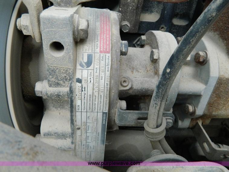 image for item L7293 1987 Freightliner FLC-64T water truck