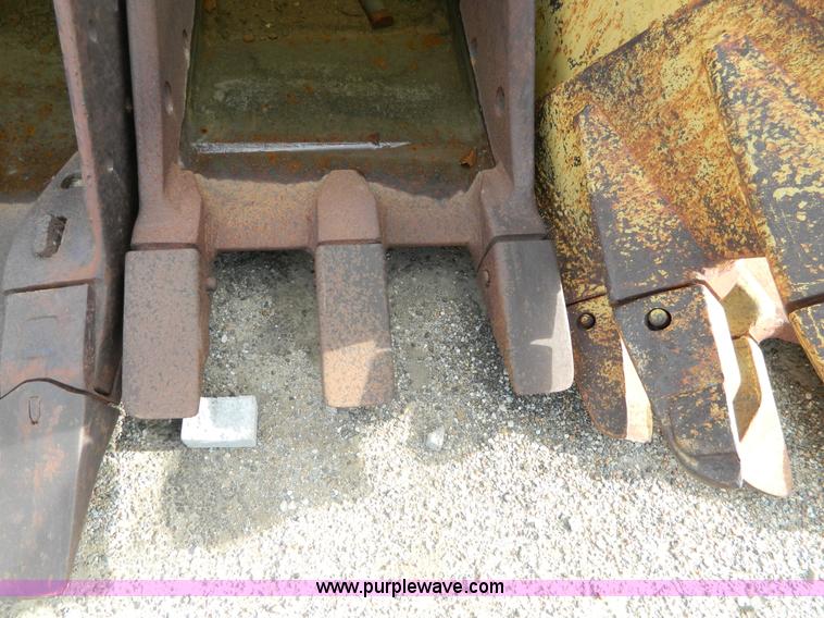 image for item L7295 Excavator bucket