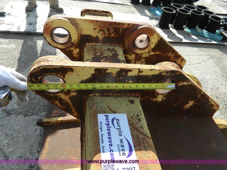 image for item L7297 Ajusta bucket