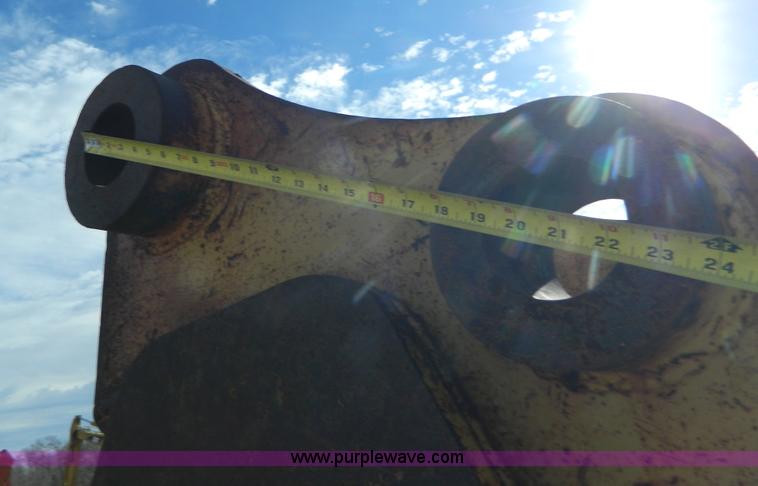 image for item L7298 Excavator bucket