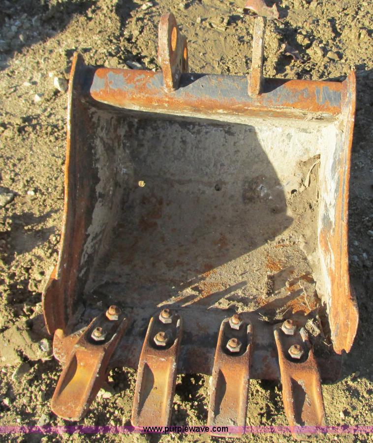 image for item N9264 Bobcat mini excavator bucket