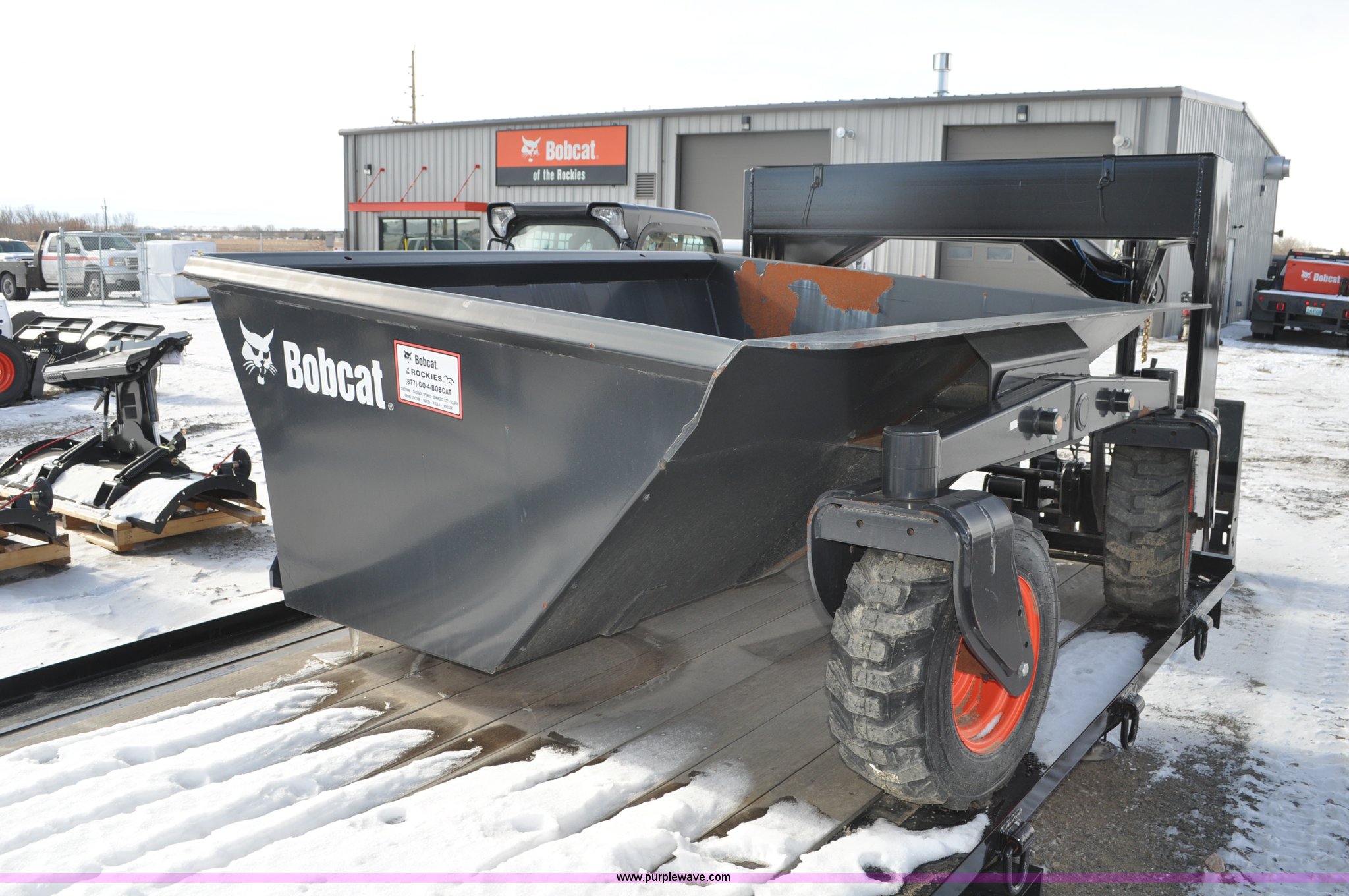 Bobcat 25 skid steer dump hopper in Cheyenne, WY Item G7046 sold