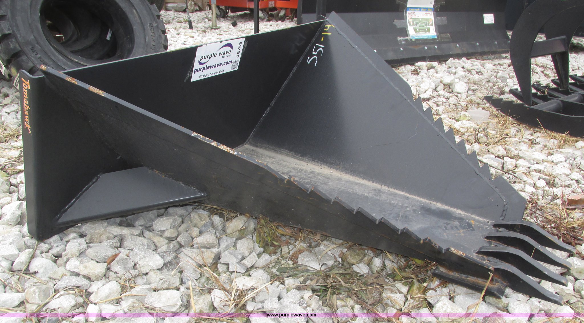 Tomahawk skid steer stump bucket in Omaha, NE Item J8759 sold
