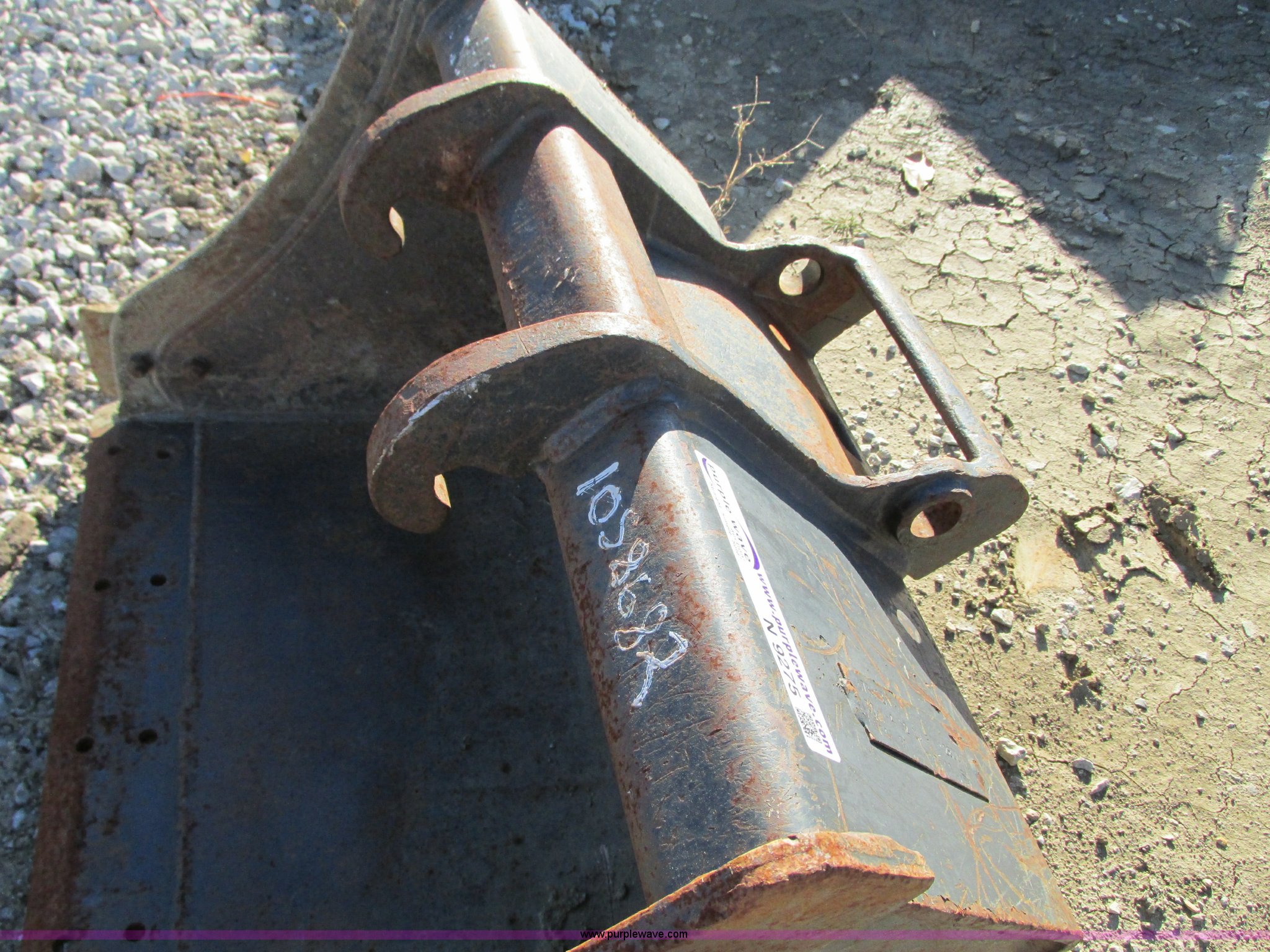 Bobcat MiniX bucket in Blue Springs, MO Item N9275 sold Purple Wave