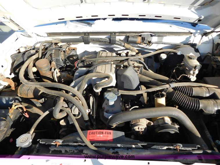 image for item AW9356 1994 Ford F150 XLT SuperCab pickup truck