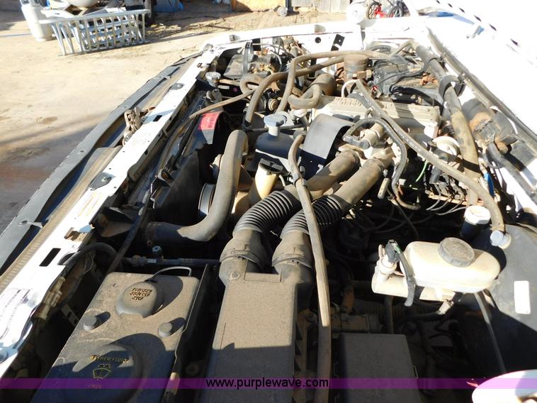 image for item AW9356 1994 Ford F150 XLT SuperCab pickup truck