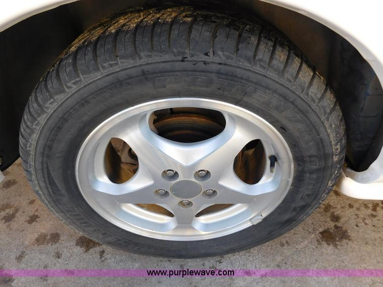 image for item AW9357 1999 Ford Taurus SHO