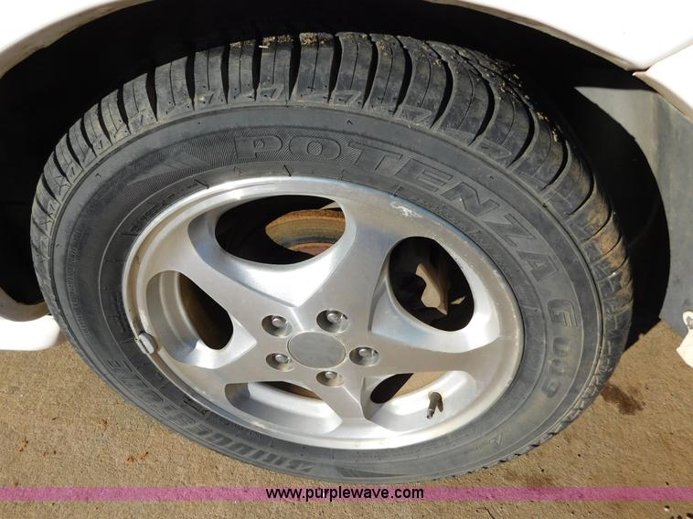 image for item AW9357 1999 Ford Taurus SHO