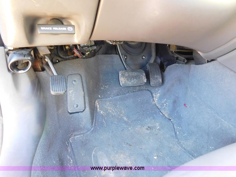 image for item AW9357 1999 Ford Taurus SHO