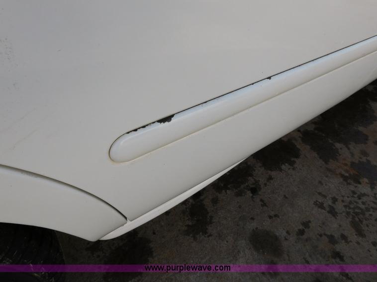 image for item AW9357 1999 Ford Taurus SHO