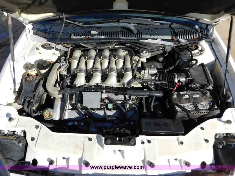 image for item AW9357 1999 Ford Taurus SHO