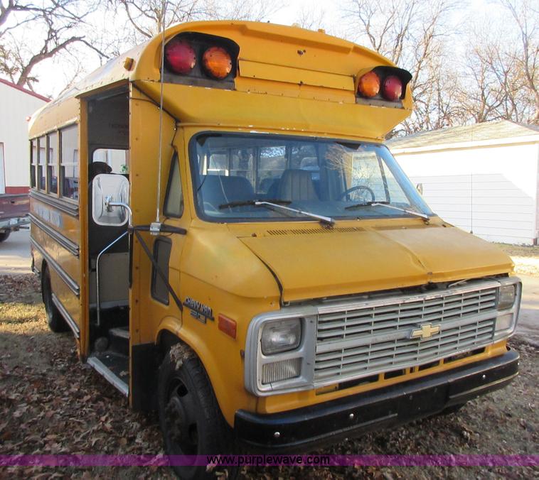 image for item BB9020 1985 Chevrolet G30 van