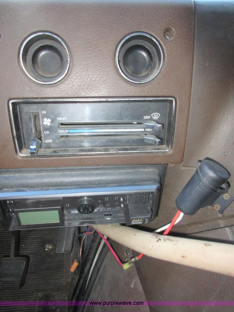 image for item BB9020 1985 Chevrolet G30 van