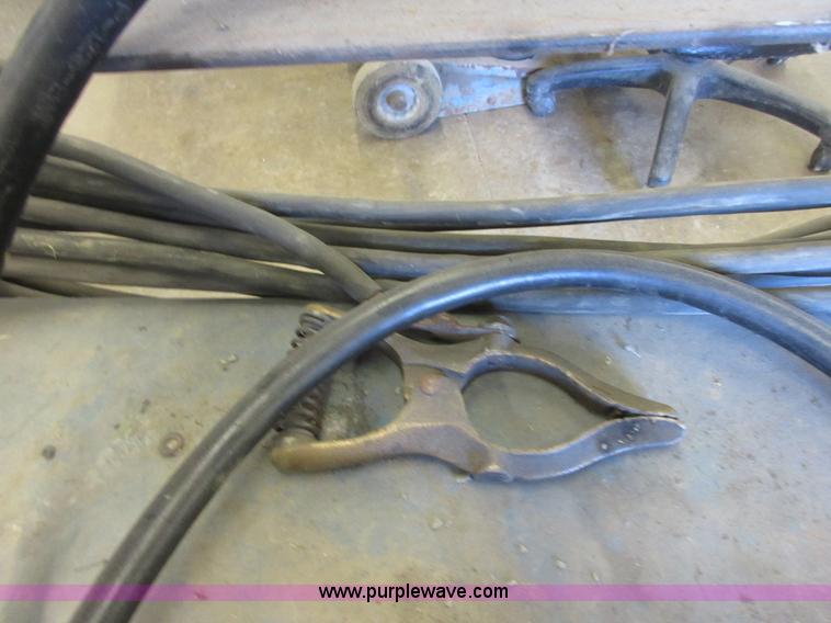 image for item BB9030 Miller Dialarc 250 arc welder