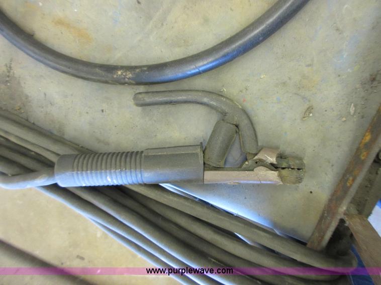 image for item BB9030 Miller Dialarc 250 arc welder