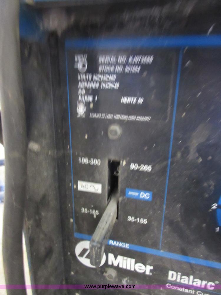 image for item BB9030 Miller Dialarc 250 arc welder