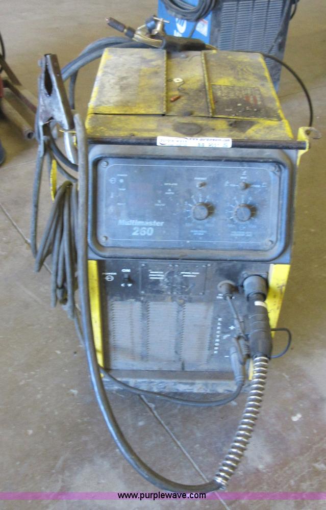 Esab Multimaster 260 wire feed welder in Bartlesville, OK Item BB9031