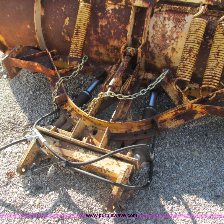 image for item BG9179 Flink 10-30-24 MST snow plow