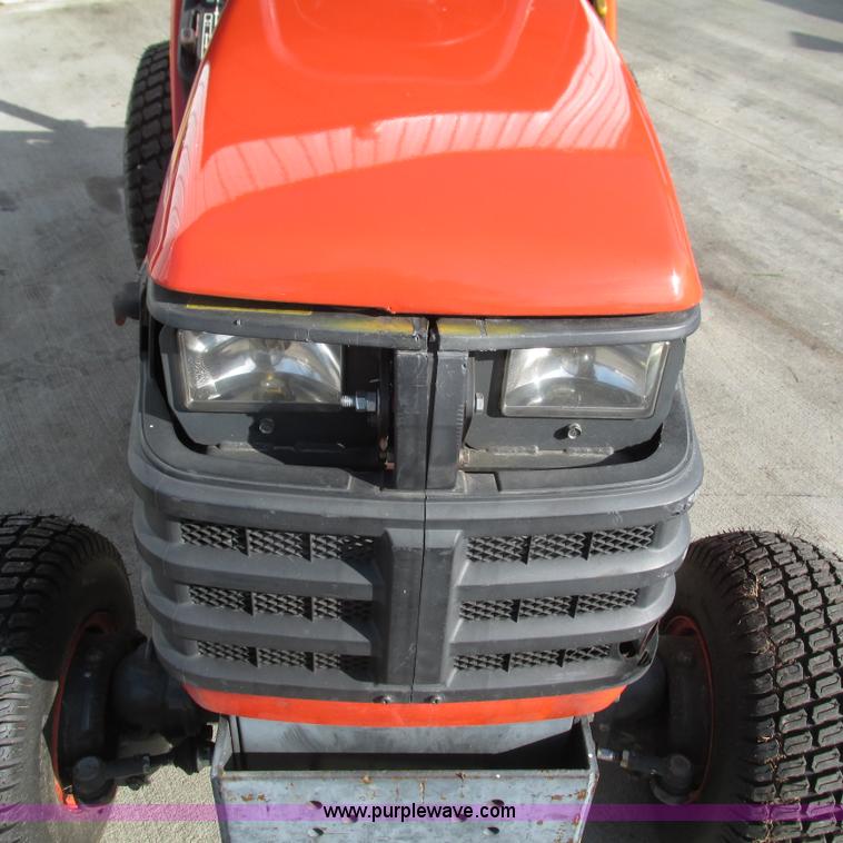 image for item BG9199 2003 Kubota BX1800 MFWD tractor