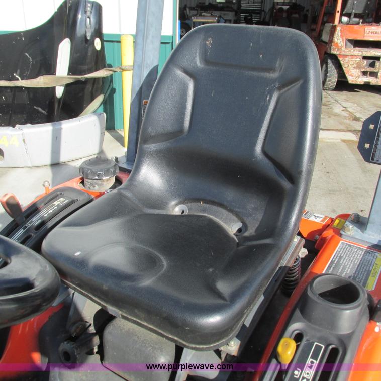 image for item BG9199 2003 Kubota BX1800 MFWD tractor