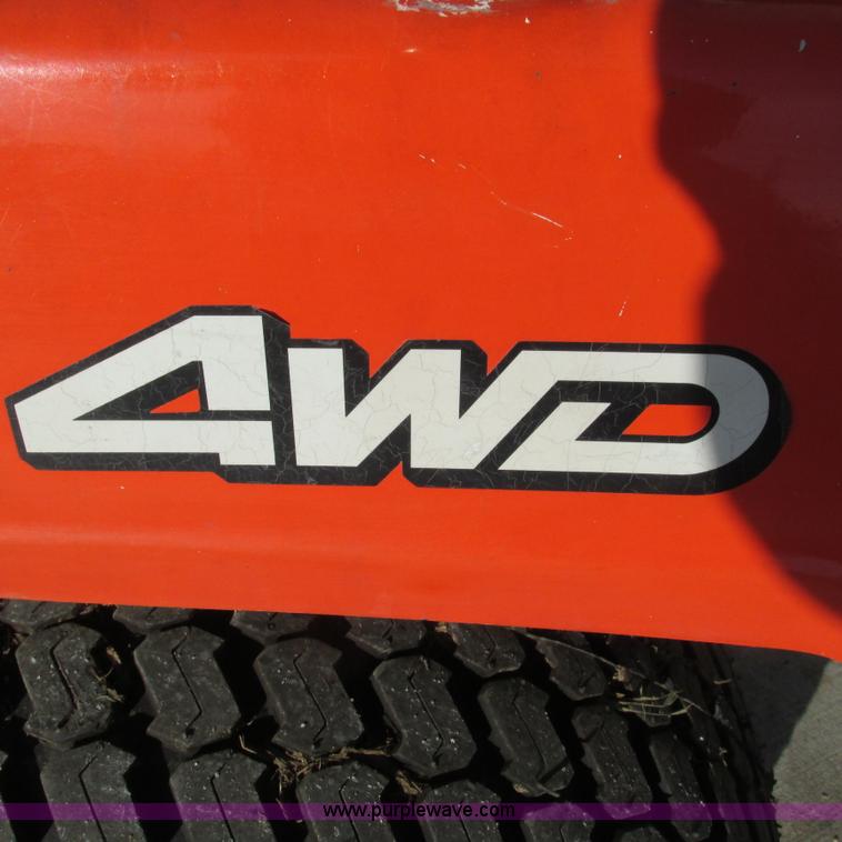 image for item BG9199 2003 Kubota BX1800 MFWD tractor