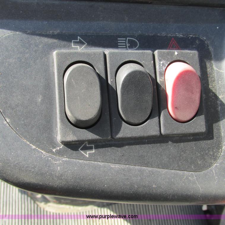 image for item BG9199 2003 Kubota BX1800 MFWD tractor