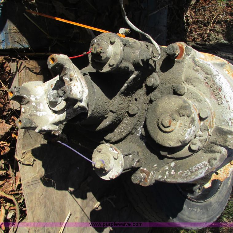 image for item BG9210 Oshkosh transfer case