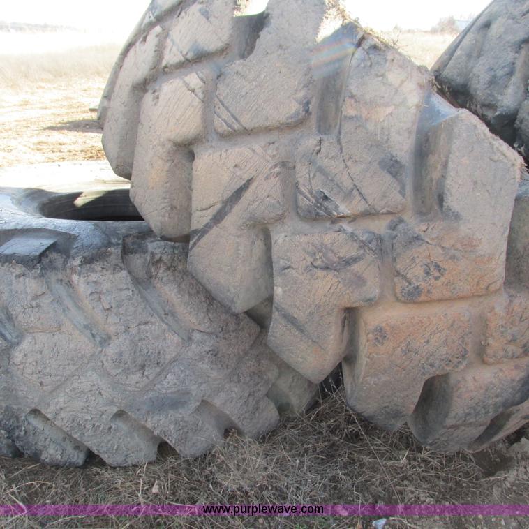 image for item BG9214 (4) Firestone 37.5-35 tires