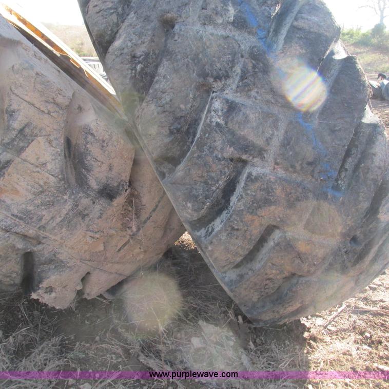 image for item BG9214 (4) Firestone 37.5-35 tires