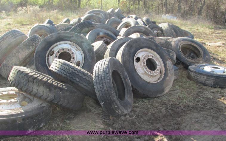 image for item BG9219 Assorted tires and wheels