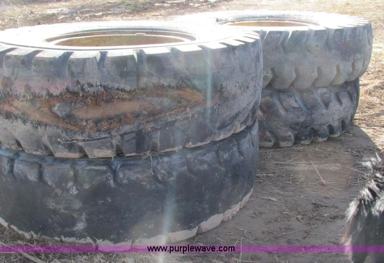 image for item BG9220 (4) 18.00-33 tires and wheels